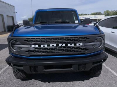 2024 Ford Bronco - Photo 2