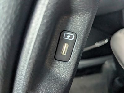 2026 Kia Sportage - Photo 17
