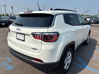 2018 Jeep Compass — detail view