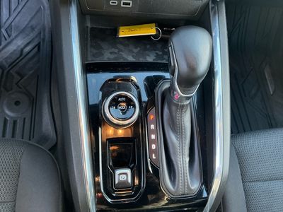 2023 GMC Canyon — photo 12 view
