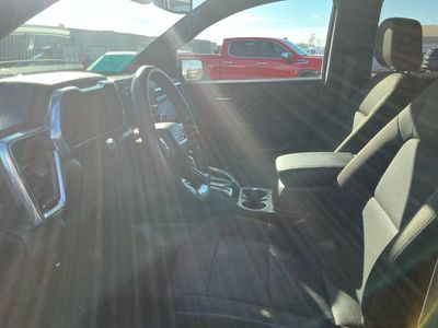 2023 GMC Canyon — photo 9 view