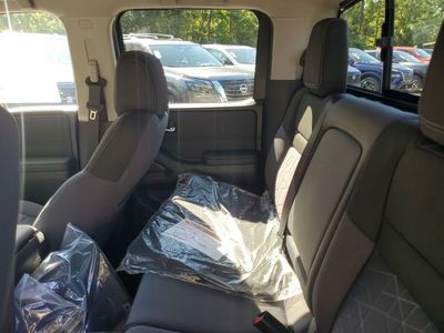2026 Nissan Frontier - Photo 24
