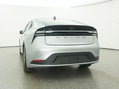 2026 Prius Plug-in Hybrid SE — photo 42 view