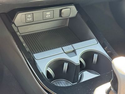 2026 Prius Plug-in Hybrid SE — photo 25 view