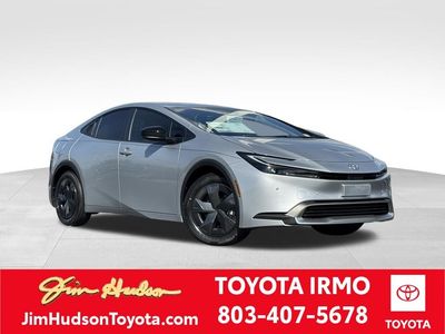 2026 Prius Plug-in Hybrid SE — front three-quarter view
