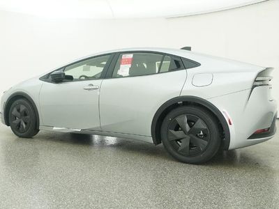 2026 Prius Plug-in Hybrid SE — photo 34 view