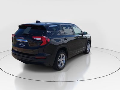 2024 GMC Terrain — photo 7 view