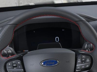 2026 Ford Explorer — photo 13 view