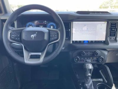 2026 Ford Bronco — photo 10 view