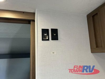 2026 CrossRoads RV Fun Time — photo 21 view