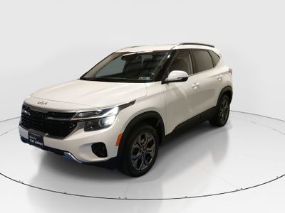 2024 Kia Seltos — rear three-quarter view