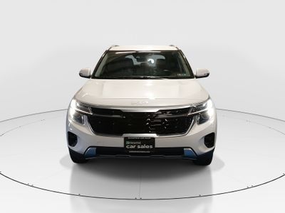 2024 Kia Seltos — side profile view