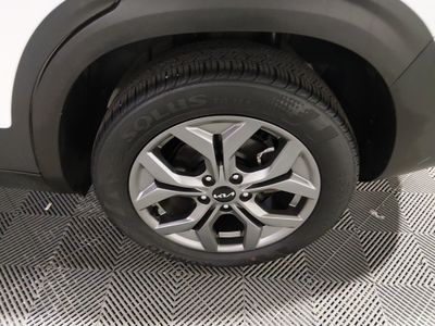 2024 Kia Seltos — photo 10 view