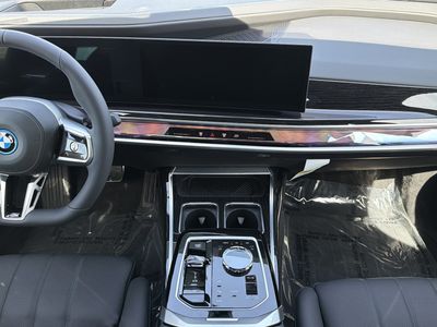 2026 BMW i7 — photo 15 view
