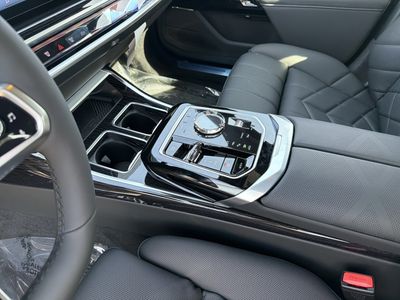 2026 BMW i7 — photo 23 view
