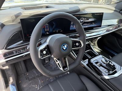 2026 BMW i7 — photo 22 view