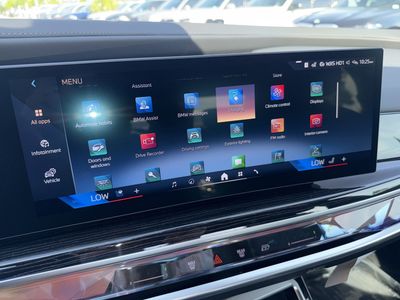 2026 BMW i7 — photo 30 view