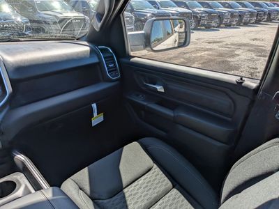 2026 Ram 1500 — photo 17 view