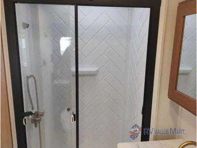 2026 Coachmen RV Apex Ultra-Lite — photo 21 view