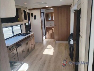 2026 Coachmen RV Apex Ultra-Lite — photo 16 view