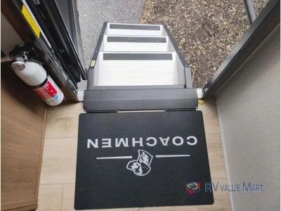 2026 Coachmen RV Apex Ultra-Lite — photo 26 view