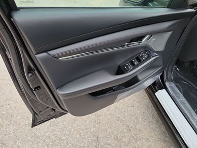 2026 Mazda Mazda3 - Photo 19