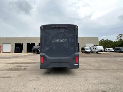 2027 Grand Design LINEAGE SERIES M — photo 24 view