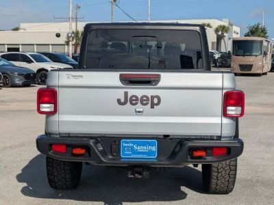 2022 Jeep Gladiator — interior view