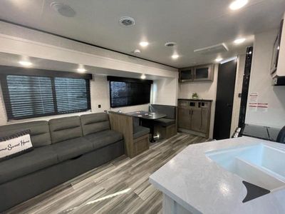 2025 Jayco Jay Flight SLX — photo 14 view