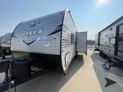 2025 Jayco Jay Flight SLX — engine compartment view