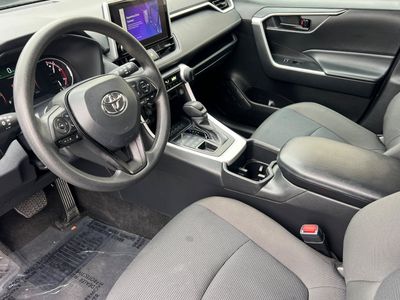 2024 Toyota RAV4 - Photo 11