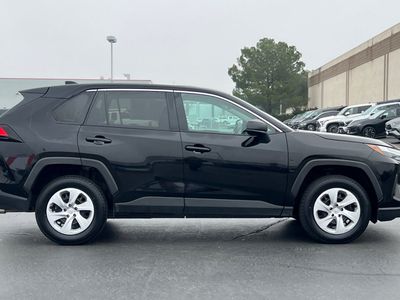 2024 Toyota RAV4 - Photo 6