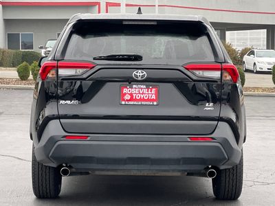 2024 Toyota RAV4 - Photo 8