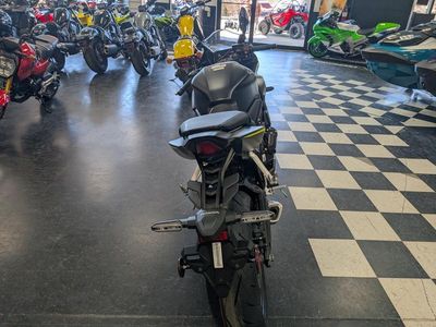 2026 Honda CBR650R E-Clutch - Photo 7