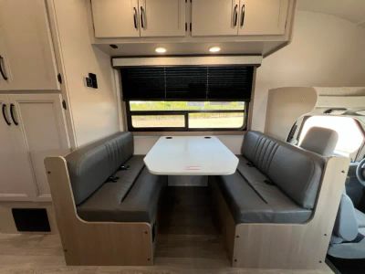 2027 Entegra ODYSSEY SE — photo 13 view
