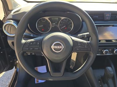 2025 Nissan Versa — photo 26 view