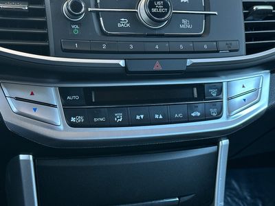 2015 Honda Accord — photo 20 view