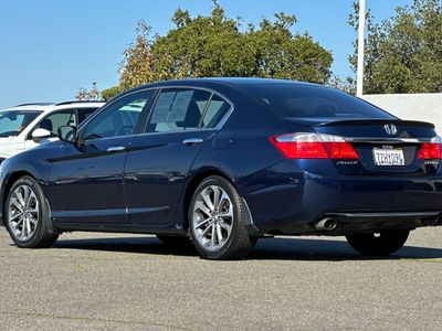 2015 Honda Accord — photo 7 view