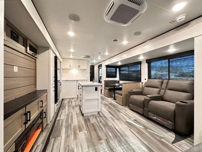 2026 Jayco Jay Flight SLX — photo 24 view