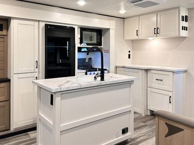2026 Jayco Jay Flight SLX — photo 27 view