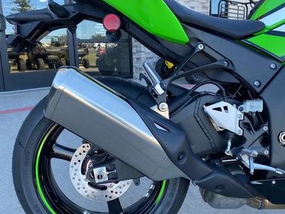 2025 Kawasaki Ninja ZX-10R KRT Edition - Photo 10