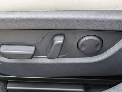 2026 Mazda CX-30 — photo 17 view