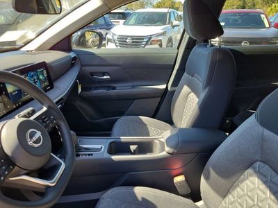 2026 Nissan Kicks — photo 8 view