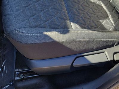 2026 Nissan Kicks — photo 9 view