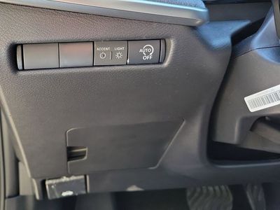 2026 Nissan Kicks — photo 10 view