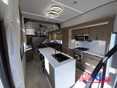 2025 Forest River RV Wildwood Grand Lodge - Photo 10