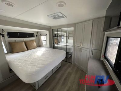 2024 Brinkley Model G — photo 45 view