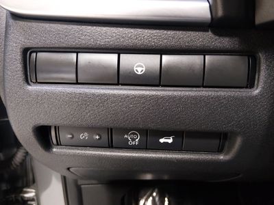 2024 Nissan Rogue — photo 13 view