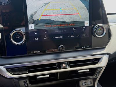 2024 Lexus RX — photo 15 view