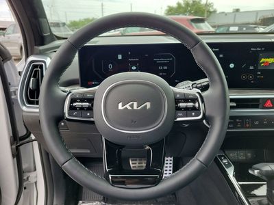 2025 Kia Sorento — photo 24 view